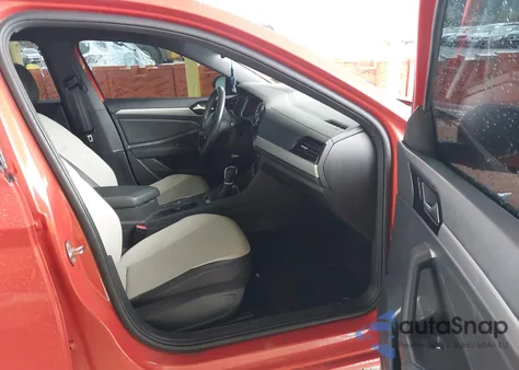 2020 Volkswagen Jetta 1.4T R-Line/1.4T S/1.4T Se из США, поврежденный, VIN 3VWCB7BU2LM045181